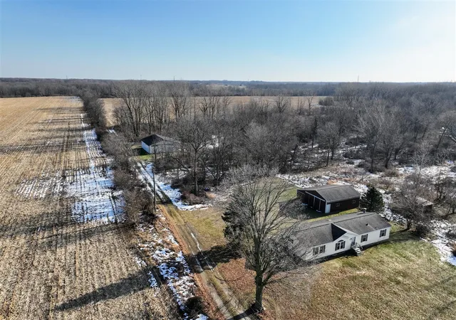 Homes for sale in Charlotte, MI | 1767 Flanders Rd, Charlotte, MI 48813 | MLS# 70510997
