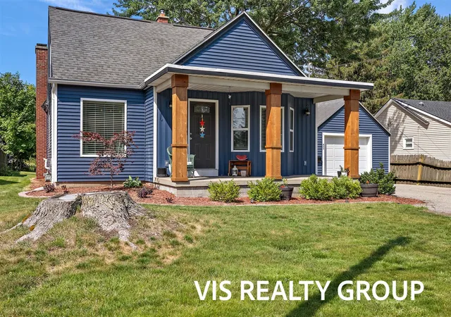 Homes for sale in Coopersville, MI | 453 Lincoln St, Coopersville, MI 49404 | MLS# 70544253