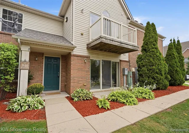 Condo for sale at 340 Brookfield Dr, Westland, MI 48185 3831 | MLS# 61025797