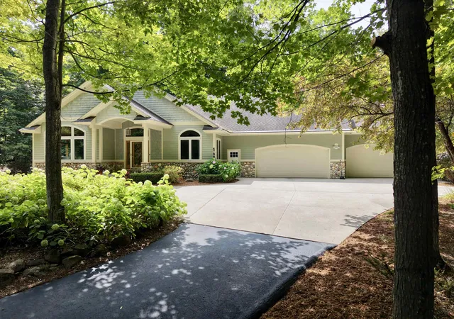Single family home for sale at 6788 E Hoxie Rd, Cedar, MI 49621 | MLS# 80072992