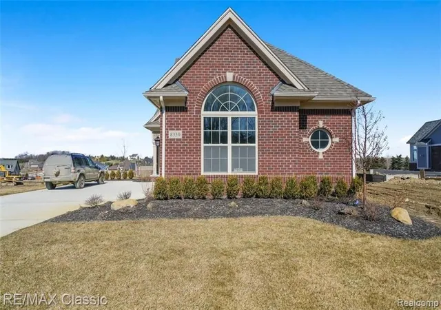 2nd image of 0000 Stoney Point #5, South Lyon, MI 48178 | MLS# 21581808