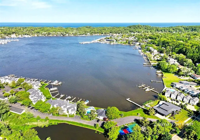 2nd image of 987 Lake St, Saugatuck, MI 49453 | MLS# 70536566