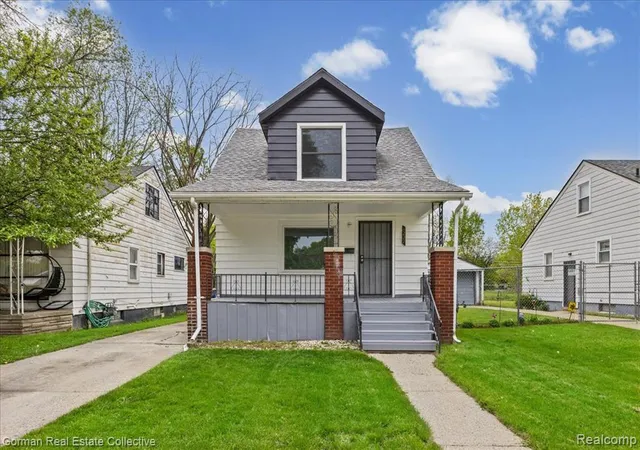 2nd image of 8227 Saint Marys St, Detroit, MI 48228 | MLS# 60993627