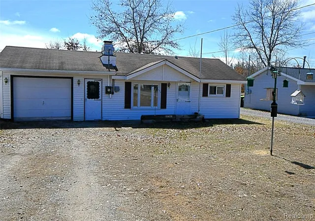 Homes for sale in Saint Helen, MI | 10456 Austin Rd, Saint Helen, MI 48656 9420 | MLS# 60980580