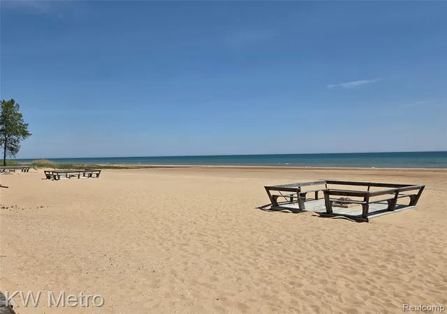 Homes for sale in Oscoda, MI | 6520 Us 23, Oscoda, MI 48750 | Houzeo
