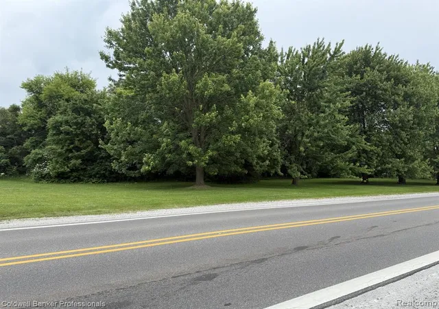 2nd image of 0 Clinton River Rd, Clinton Township, MI 48038 | MLS# 60918226