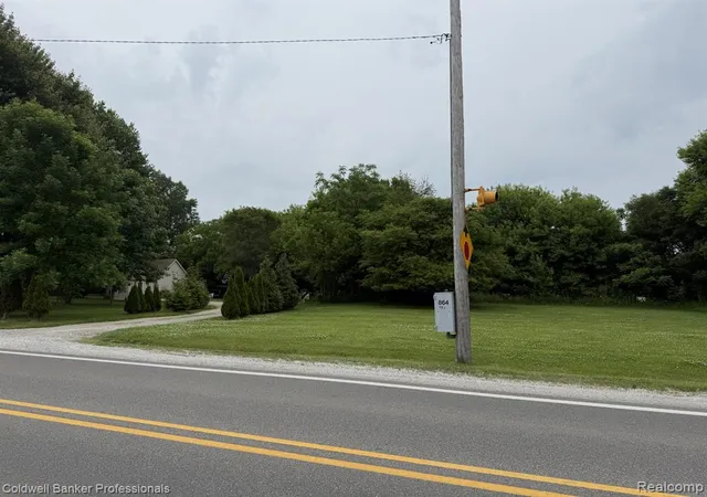 3rd image of 0 Clinton River Rd, Clinton Township, MI 48038 | MLS# 60918226