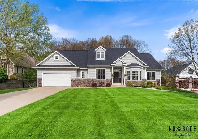 1st image of 4082 Oakharbor St, Kalamazoo, MI 49009 | MLS# 70531432