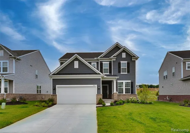 1st image of 4568 Paradise Pkwy, Milford, MI 48381 | MLS# 60989981