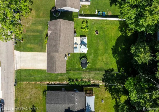 Homes for sale in Commerce Township, MI | 8423 Cascade St, Commerce Township, MI 48382 | MLS# 61003273