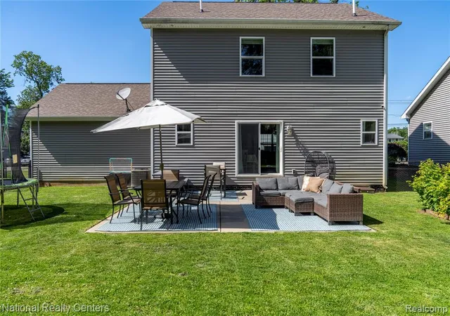 Homes for sale in Commerce Township, MI | 8423 Cascade St, Commerce Township, MI 48382 | MLS# 61003273