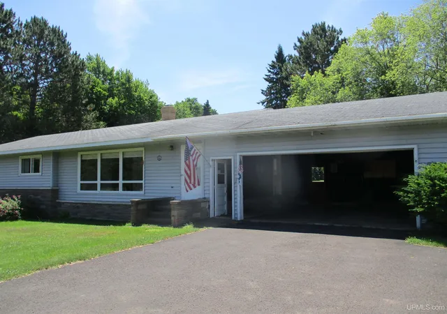 Photo 2 of Single family home for sale at 19861 M38 Hwy #2, Ontonagon, MI 49953 | MLS# 50214534 | Listing updated on 2026-10-08