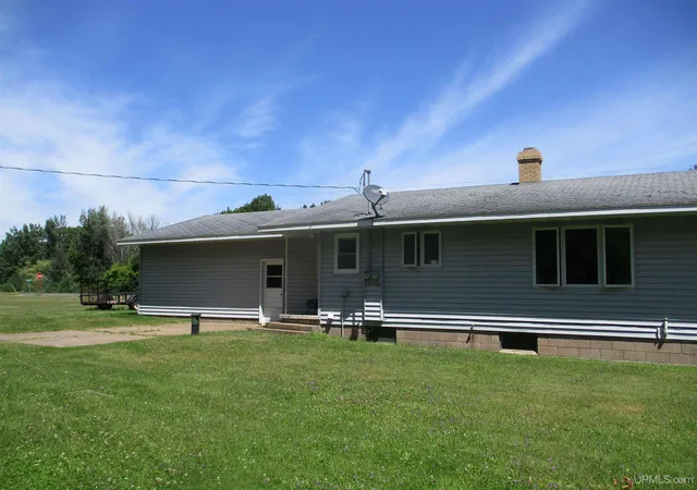 Photo 3 of Single family home for sale at 19861 M38 Hwy #2, Ontonagon, MI 49953 | MLS# 50214534 | Listing updated on 2026-10-08