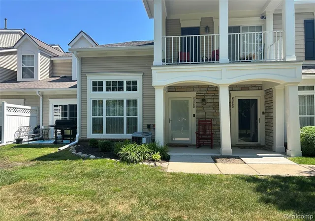 1st image of 25588 Sun Sail Ct, Harrison Township, MI 48045 | MLS# 61017715