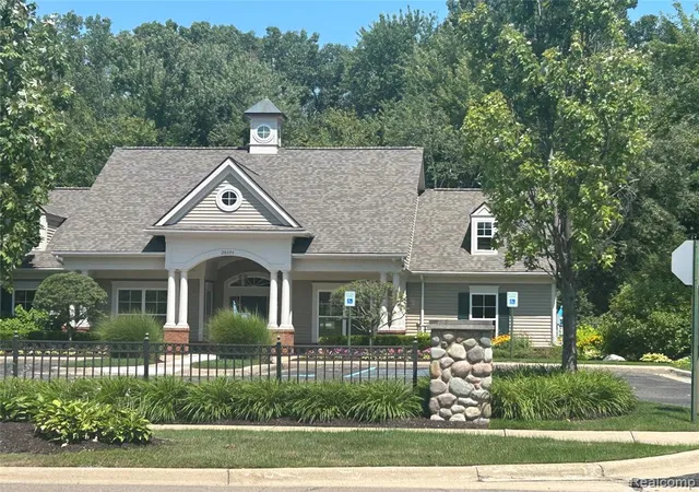 47th image of 25588 Sun Sail Ct, Harrison Township, MI 48045 | MLS# 61017715