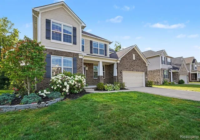 Homes for sale in Novi, MI | 25811 Oberlin Boulevard, Novi, MI 48374 | MLS# 61007873