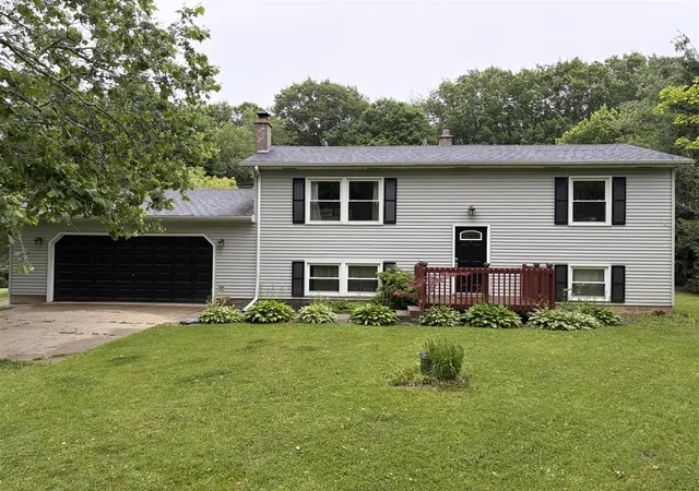 1st image of 1313 Battle Creek Rd, Charlotte, MI 48813 | MLS# 70552778