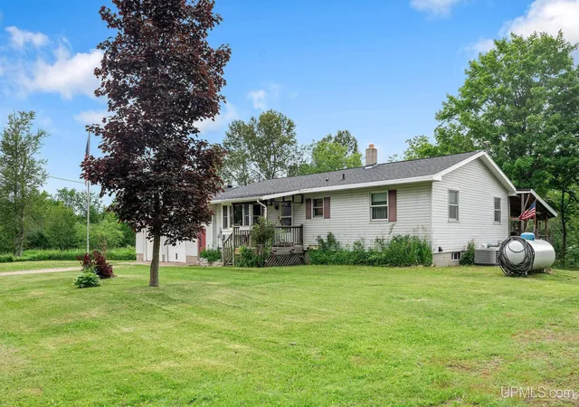 Photo 3 of Single family home for sale at N8766 S Peter White Rd, Deerton, MI 49822 | MLS# 50212890 | Listing updated on 2026-09-24