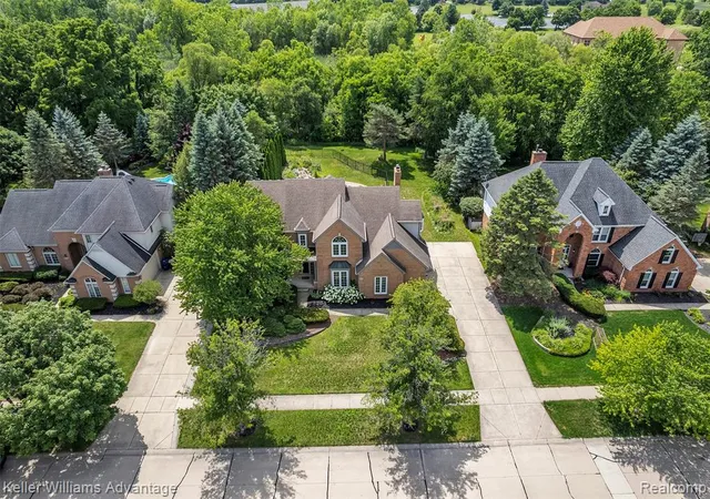 Homes for sale in Canton, MI | 6865 Kings Mill Dr, Canton, MI 48187 | MLS# 61007437