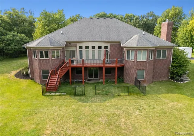 Photo 3 of Single family home for sale at 3279 Beach Lake Dr, Milford, MI 48380 | MLS# 61020065 | Listing updated on 2026-09-03