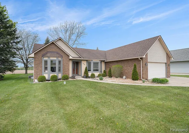Homes for sale in Swartz Creek, MI | 5361 Lin Hill Dr, Swartz Creek, MI 48473 | MLS# 61008830
