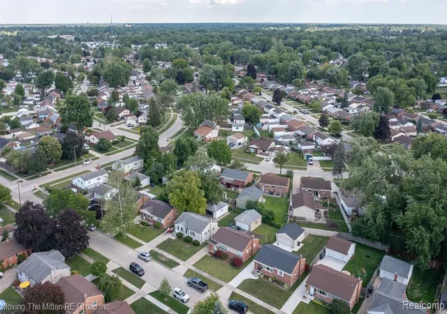 48th image of 33115 Anita Dr, Westland, MI 48185 | MLS# 61005537