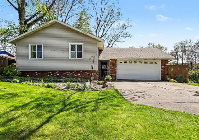 1st image of 4374 E Tu Ave, Vicksburg, MI 49097 | MLS# 70533737
