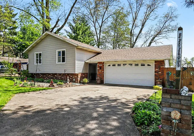 2nd image of 4374 E Tu Ave, Vicksburg, MI 49097 | MLS# 70533737