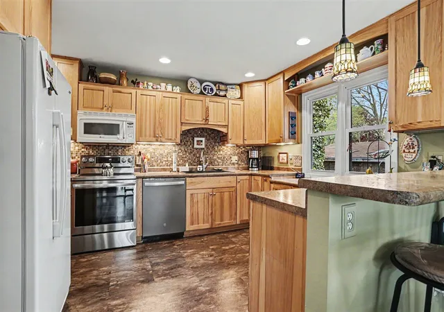 5th image of 4374 E Tu Ave, Vicksburg, MI 49097 | MLS# 70533737
