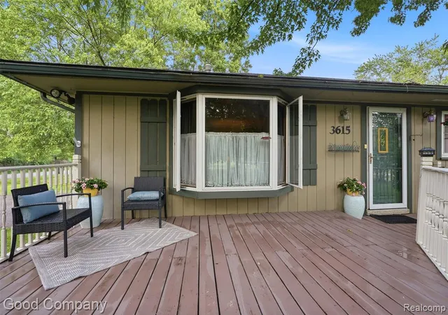 Homes for sale in Rochester Hills, MI | 3615 Hazelton Ave, Rochester Hills, MI 48307 | MLS# 61003402
