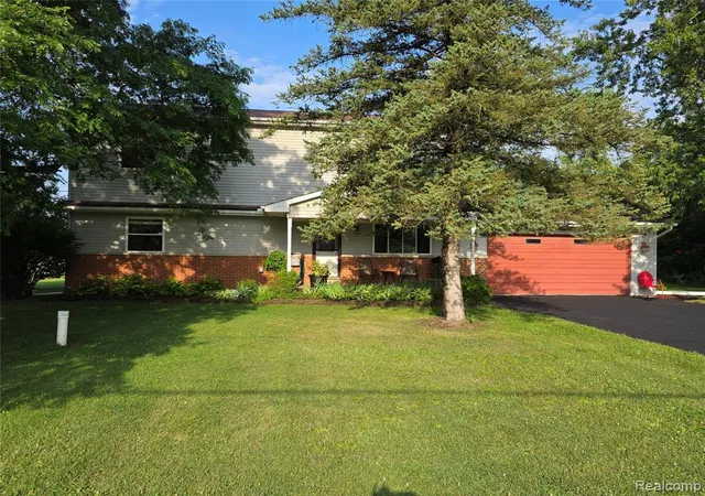 Photo 1 of Single family home for sale at 60885 Indian Trl, Ray, MI 48096 | MLS# 61019211 | Listing updated on 2026-08-31