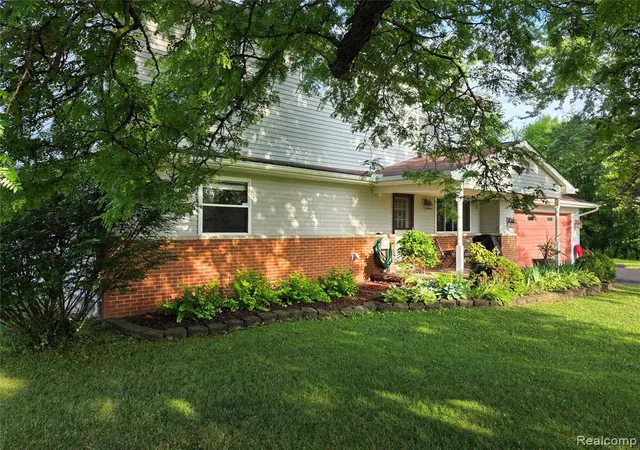 Photo 3 of Single family home for sale at 60885 Indian Trl, Ray, MI 48096 | MLS# 61019211 | Listing updated on 2026-08-31
