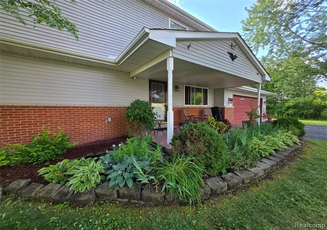 Photo 4 of Single family home for sale at 60885 Indian Trl, Ray, MI 48096 | MLS# 61019211 | Listing updated on 2026-08-31