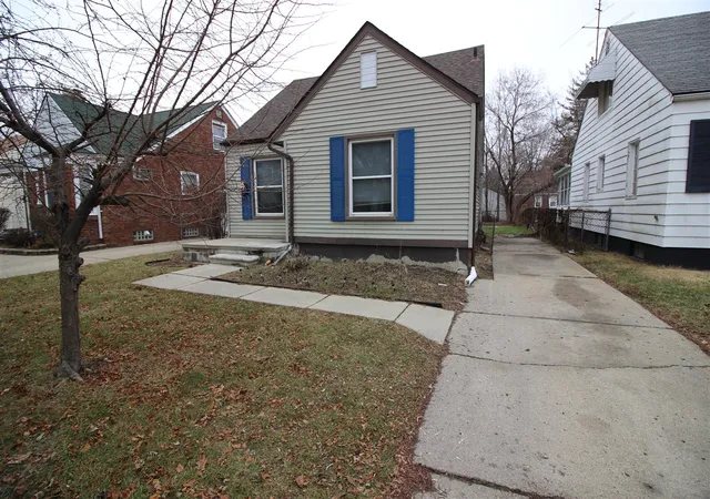 Homes for sale in Harper Woods, MI | 20253 Washtenaw St, Harper Woods, MI 48225 | MLS# 70441242