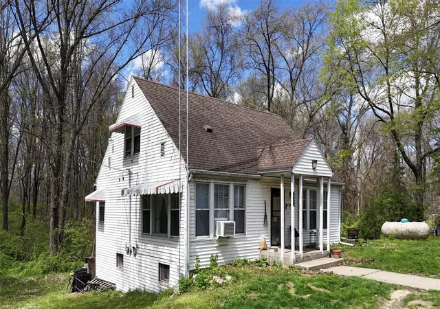 Homes for sale in Cassopolis, MI | 56896 Sunnyside Ave, Cassopolis, MI 49031 | MLS# 70527559