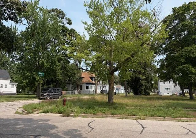 Photo 1 of Land for sale at 388 Jackson Ave, Muskegon, MI 49442 | MLS# 70552500 | Listing updated on 2026-08-24