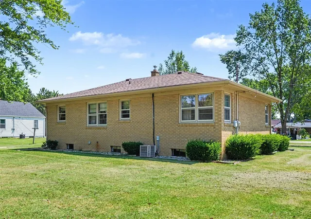 Homes for sale in Baroda, MI | 9058 4Th St, Baroda, MI 49101 | MLS# 70544396