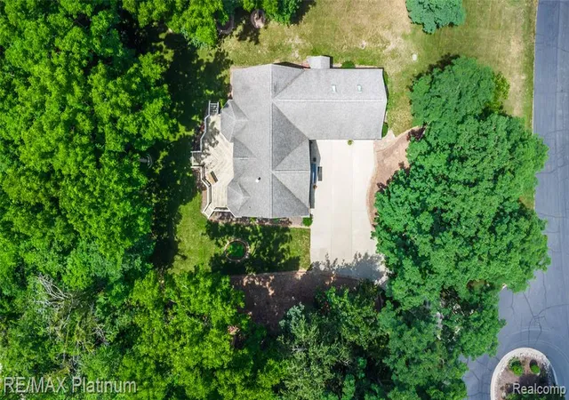 46th image of 13268 Harborview Dr, Linden, MI 48451 | MLS# 61021521