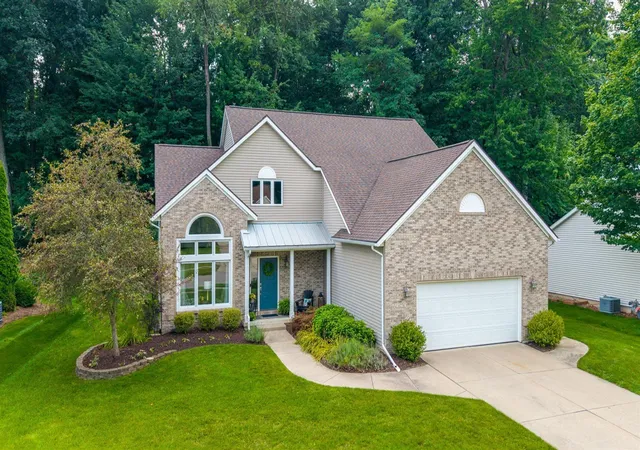 Photo 3 of Sale Pending at 6274 Miramonte Dr, Rockford, MI 49341 | MLS# 70555463 | Listing updated on 2026-09-02