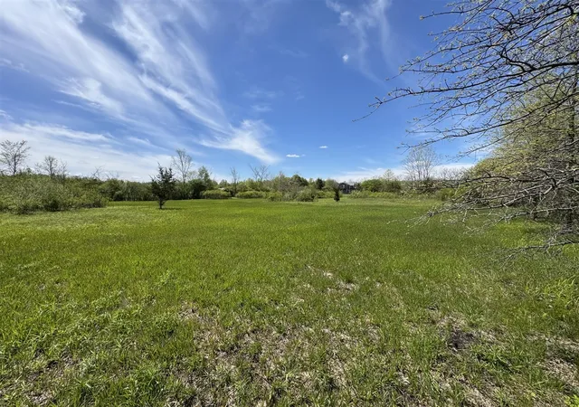 3rd image of 44500 38Th Ave, Paw Paw, MI 49079 | MLS# 70537352