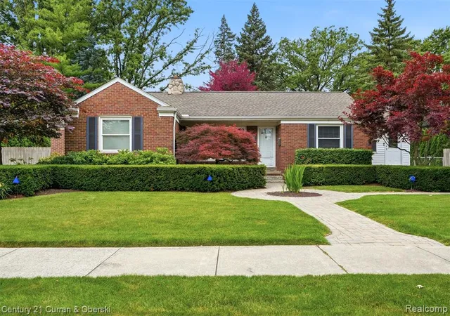 Homes for sale in Allen Park, MI | 6354 Shenandoah Ave, Allen Park, MI 48101 | MLS# 61008647