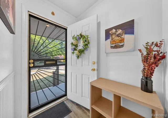 Photo 4 of Single family home for sale at 24220 Scotia Rd, Oak Park, MI 48237 1729 | MLS# 61023954 | Listing updated on 2026-08-29