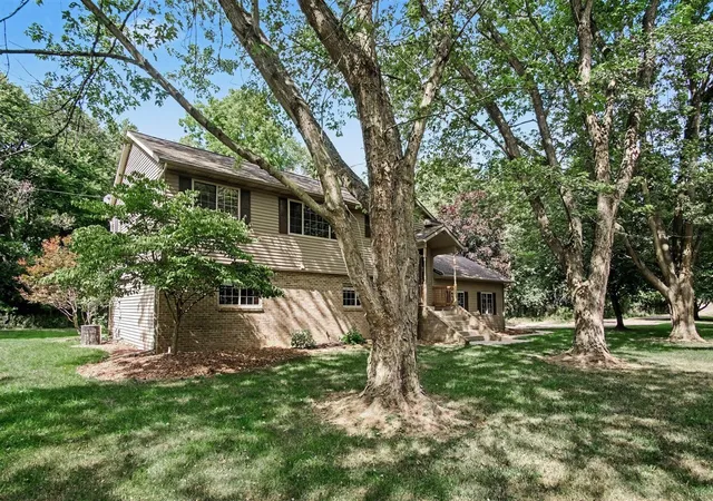 4th image of 10725 Freeport Ave, Freeport, MI 49325 | MLS# 70548077
