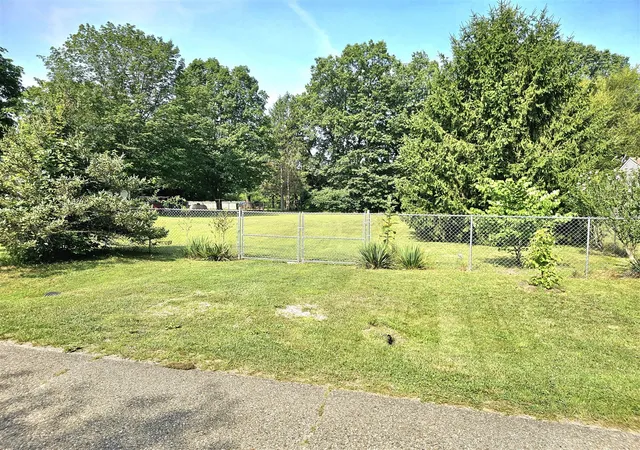 Photo 4 of Sale Pending at 71176 Spencer Rd, Union, MI 49130 | MLS# 70546317 | Listing updated on 2026-07-20