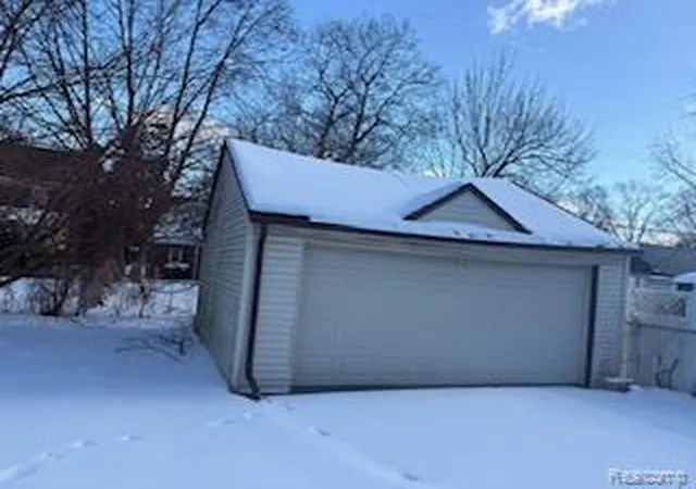 25th image of 14882 E Piedmont St, Detroit, MI 48223 | MLS# 60981702