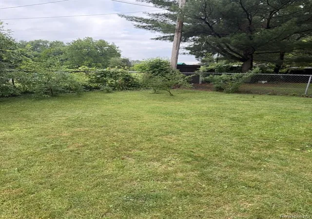 Homes for sale in Marine City, MI | 374 Woodworth St, Marine City, MI 48039 | MLS# 61006396