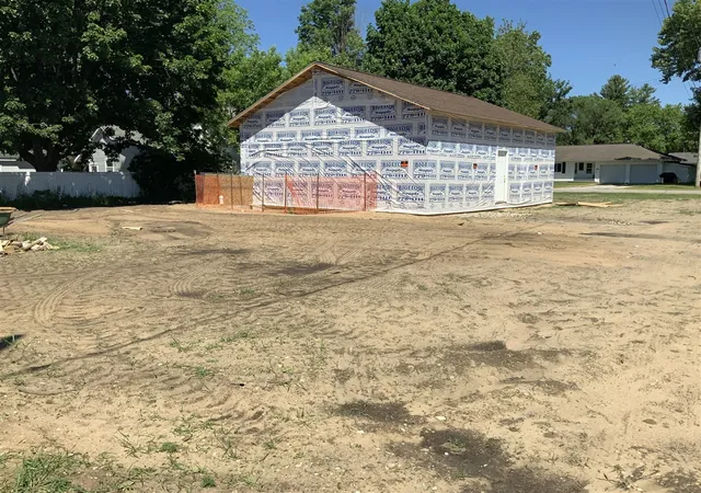 1st image of 209 Lincoln St, Luther, MI 49656 | MLS# 70537951