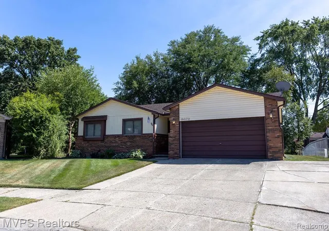 Photo 2 of Sale Pending at 18070 Gaylord Ct, Clinton Township, MI 48035 | MLS# 61020632 | Listing updated on 2026-08-18