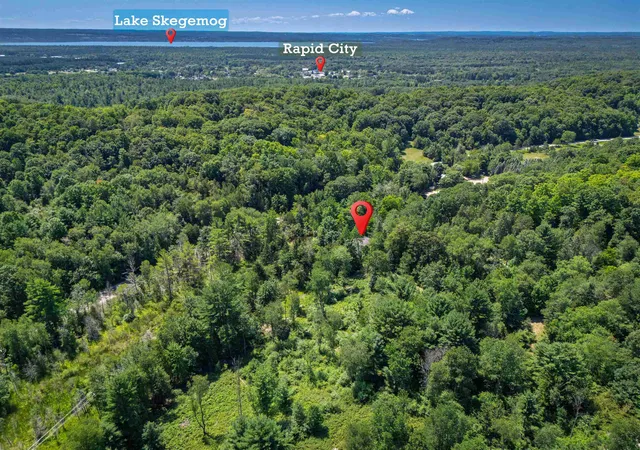 2nd image of 4724 Plum Valley Road Nw, Rapid City, MI 49676 | MLS# 80071173