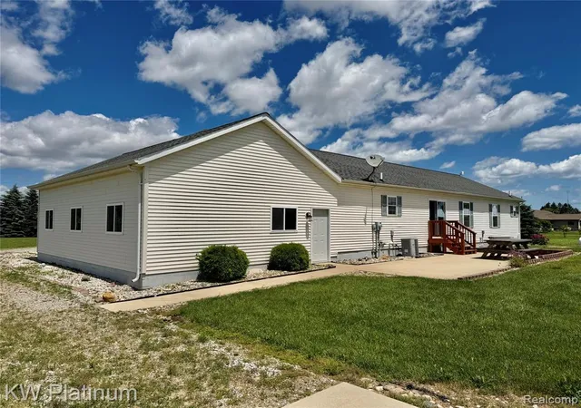 Homes for sale in Grant Township, MI | 6069 Harris Rd, Grant Township, MI 48032 | MLS# 61003204